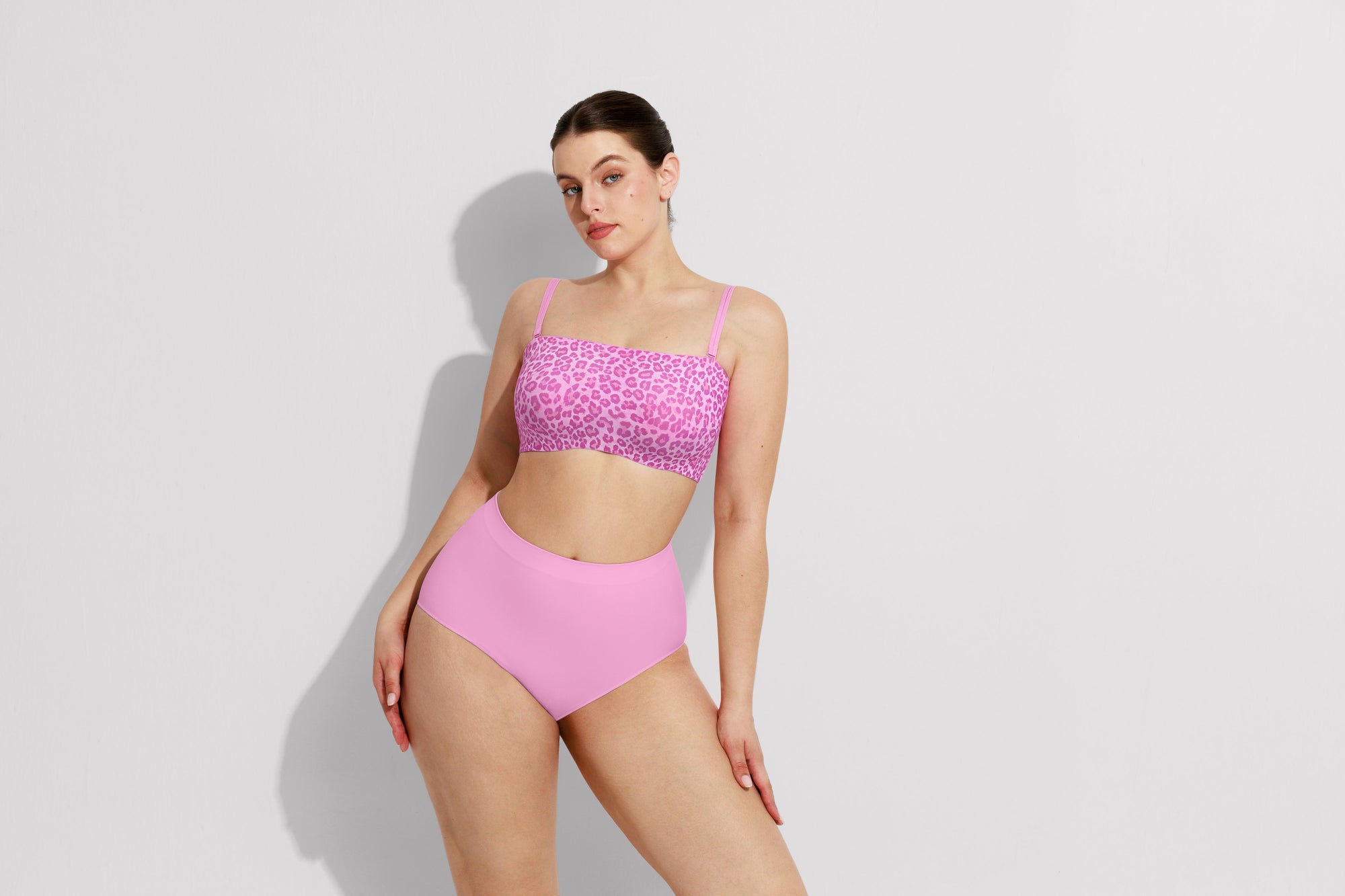Underwire vs. Wire-Free: A Wholesale Guide to Shapewear Trends