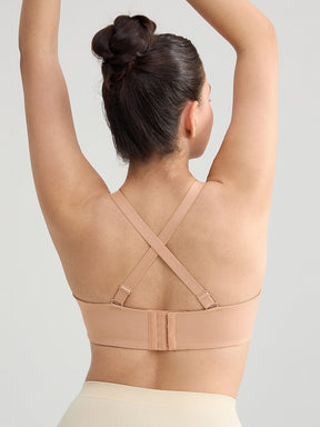 Wholesale Strapless Non-slip Gathering Bust Support Underwire 1/2 Cup Bra